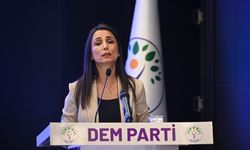 DEM Parti Eş Genel Başkanı Hatimoğulları, İl Eş Başkanları Toplantısı öncesi konuştu