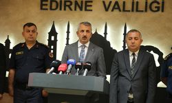 Edirne'deki sınır kapılarından 4 milyondan fazla yolcu geçiş yaptı