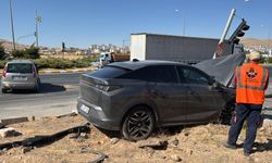 Elazığ'da iki otomobilin çarpıştığı kazada 5 kişi yaralandı