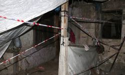 Erzurum'da toprak evin damının çöktüğü olayda ölenlerin sayısı 3'e yükseldi