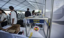 Fenerbahçe Kulübü seçimli olağanüstü genel kurulunda oy verme işlemi başladı