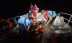 Fethiye açıklarında özel teknede yaralanan kişiye tıbbi tahliye yapıldı