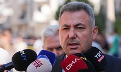 GÜNCELLEME 2 - İzmir'de polis merkezine silahlı saldırıda 2 polis şehit oldu, 2'si polis 3 kişi yaralandı