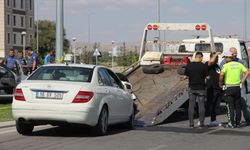 GÜNCELLEME - Kayseri'de iki otomobilin çarpıştığı kazada 3 kişi öldü, 3 kişi yaralandı