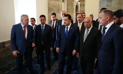 Irak Başbakanı Sudani, Musul'un tarihi ve dini simgesi Nuri Camii'nin açılışını yaptı