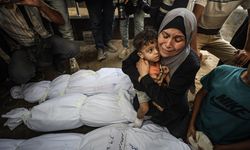 İsrail'in Gazze'ye düzenlediği saldırılarda son 24 saatte 113 Filistinli hayatını kaybetti
