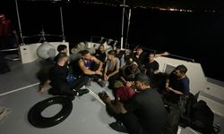 İzmir açıklarında 11 düzensiz göçmen yakalandı