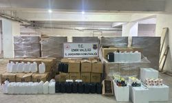 İzmir'de kaçakçılık operasyonunda 7 ton etil alkol ele geçirildi