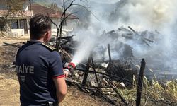 Karabük'te evde çıkan yangın ormana sıçradı