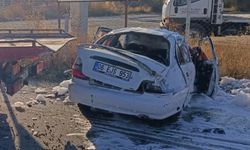 Konya'da otomobil devrildi, 5 kişi yaralandı