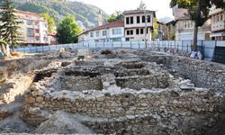 Kütahya'da hamam ve mescit kalıntısının bulunduğu kazı bölgesinde arkeopark oluşturulacak