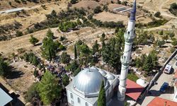 Kütahya'da trafik kazasında ölen polis memuru Uşak'ta toprağa verildi