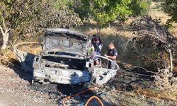 Manisa'da iki otomobilin çarpıştığı kazada 3 kişi öldü, 2 kişi yaralandı