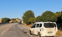 Manisa'da yol kenarında lastik değiştirirken kamyonetin çarptığı çift hayatını kaybetti