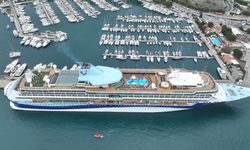 'Marella Discovery 2' kruvaziyeri Marmaris'e 1695 turist getirdi