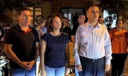 Muğla'da belediye başkanının ailesinin evine yanıcı madde atan 2 şüpheli yakalandı