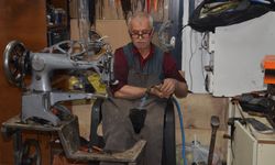 Muşlu 'Fikret Usta' 45 yıldır ayakkabı tamir ediyor
