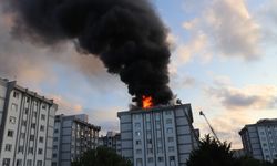 Ordu'da bir binanın çatısında çıkan yangın söndürüldü