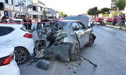 Sakarya'da beton mikseri park halindeki 5 otomobile zarar verdi, 2 çocuk yaralandı