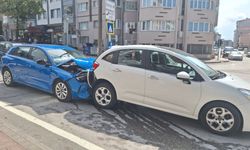 Samsun'da boşanma aşamasındaki eşinin otomobiline çarpan sürücü yakalandı