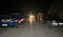 Sivas'ta uçuruma yuvarlanan otomobildeki 4 kişi öldü