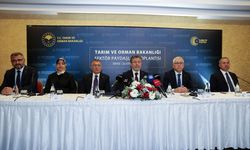 Tarım ve Orman Bakanı Yumaklı, Sivas'ta tarım sektörü temsilcileriyle buluştu: