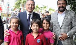 TBMM Dışişleri Komisyonu Başkanı Oktay, Sancaktepe'de ziyaretlerde bulundu