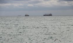 Tekirdağ'da poyraz 3 gündür deniz ulaşımını olumsuz etkiliyor