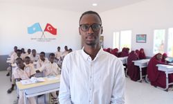 TİKA, açtığı sınıf, laboratuvar ve desteklediği çocuk merkeziyle Somali'nin kalkınmasında önemli rol oynuyor