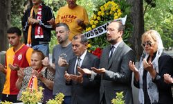 Türk futbolunun ve Galatasaray'ın unutulmaz efsanesi Metin Oktay, kabri başında anıldı