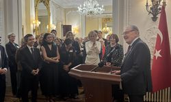Türk ve İngiliz kadın liderler Londra'da bir araya geldi