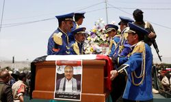 Yemen'de İsrail saldırısında öldürülen Husi yetkililer için cenaze töreni düzenlendi