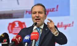 Yeniden Refah Partisi Genel Başkanı Erbakan, partisinin Sakarya il kongresinde konuştu: