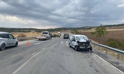 Yozgat'ta hafif ticari araç ile otomobilin çarpıştığı kazada 1 kişi öldü, 3 kişi yaralandı