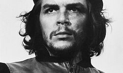 Che Guevara kimdir= İkonik Devrimcinin Anatomisi: Ernesto “Che” Guevara’nın Efsanesi, Gerilla Mücadelesi ve Kalıcı Miras