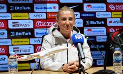 A Milli Kadın Futbol Takımı Teknik Direktörü Kıragası, Kosova maçını değerlendirdi: