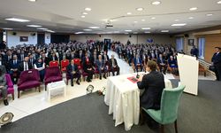 Adalet Bakanı Tunç, Türkiye Adalet Akademisi'nde hakim-savcı yardımcılarıyla bir araya geldi