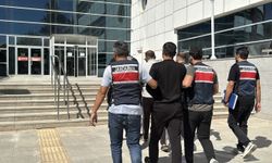 Adıyaman'da terör örgütü DEAŞ operasyonunda yakalanan 2 zanlı tutuklandı