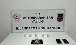 Afyonkarahisar'da uyuşturucu operasyonunda 2 şüpheli tutuklandı