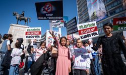 AK Parti Altındağ Gençlik Kolları üyeleri İsrail'in Gazze'ye yönelik soykırımını protesto etti