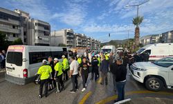 Aydın'da iki minibüsün çarpışması sonucu 6 kişi yaralandı