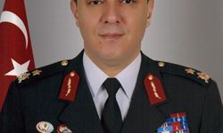 Bakan Yerlikaya'dan vefat eden Tuğgeneral Akşit için başsağlığı mesajı