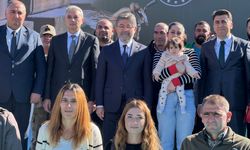 Bakan Yumaklı, Tunceli'de arı kovanı dağıtım töreninde konuştu: