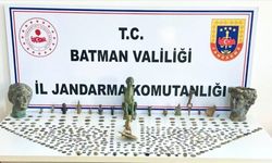 Batman'da tarihi eser operasyonunda 802 sikke, 29 obje, 2 büst ve heykel ele geçirildi