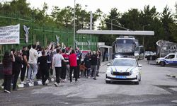 Beşiktaş, Galatasaray derbisi için RAMS Park'a hareket etti