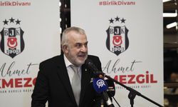 Beşiktaş Kulübü Divan Kurulu Başkan Adayı Ahmet Ürkmezgil, İzmir'de üyelerle buluştu