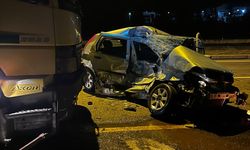 Bolu'da kamyonla çarpışan otomobilin sürücüsü öldü