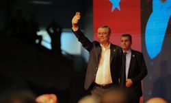 CHP Genel Başkanı Özel, Manisa İl Kongresi'nde konuştu:
