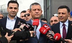 CHP Genel Başkanı Özel, partisinin İstanbul İl Başkanlığını ziyaret etti: