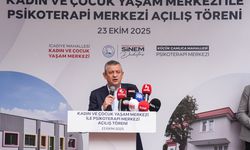 CHP Genel Başkanı Özel Üsküdar'da 'Kadın ve Çocuk Yaşam Merkezi' açılışında konuştu: